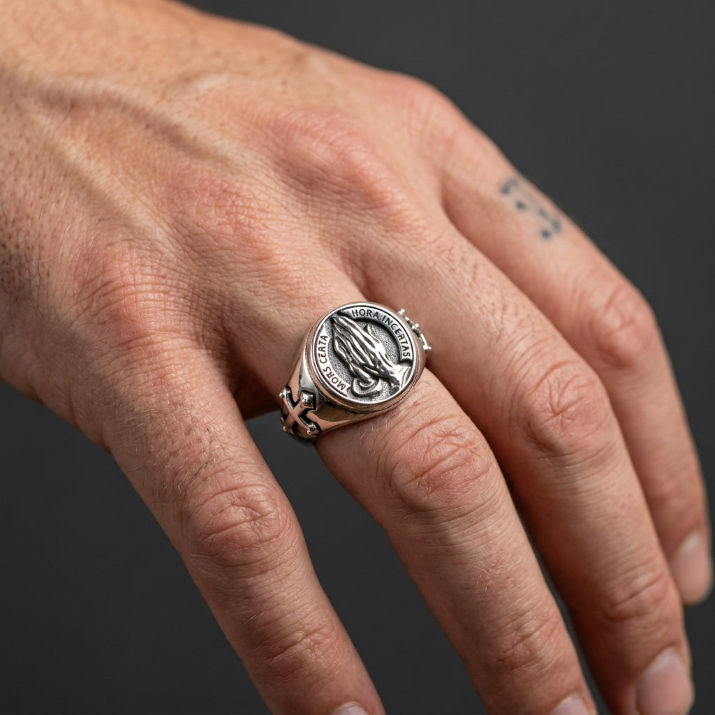 02 worn hand