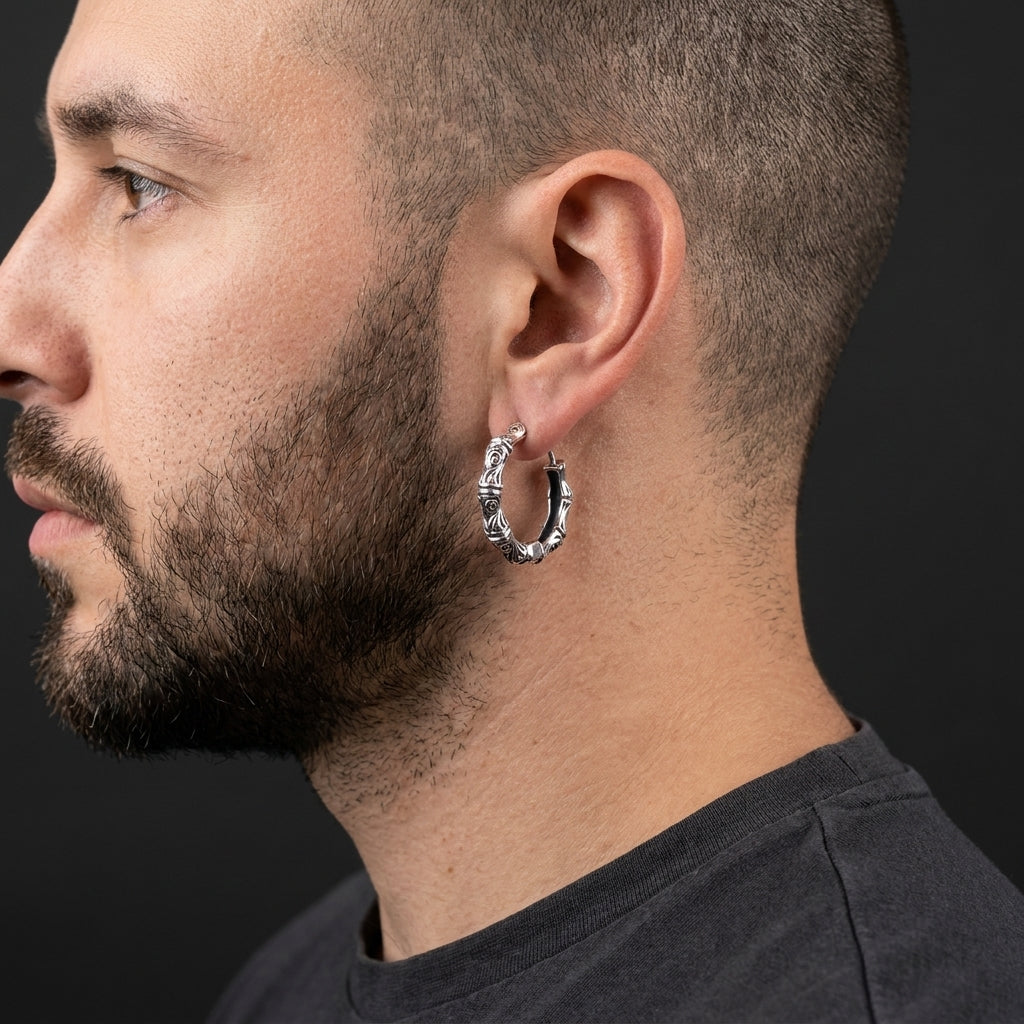 04 worn ear