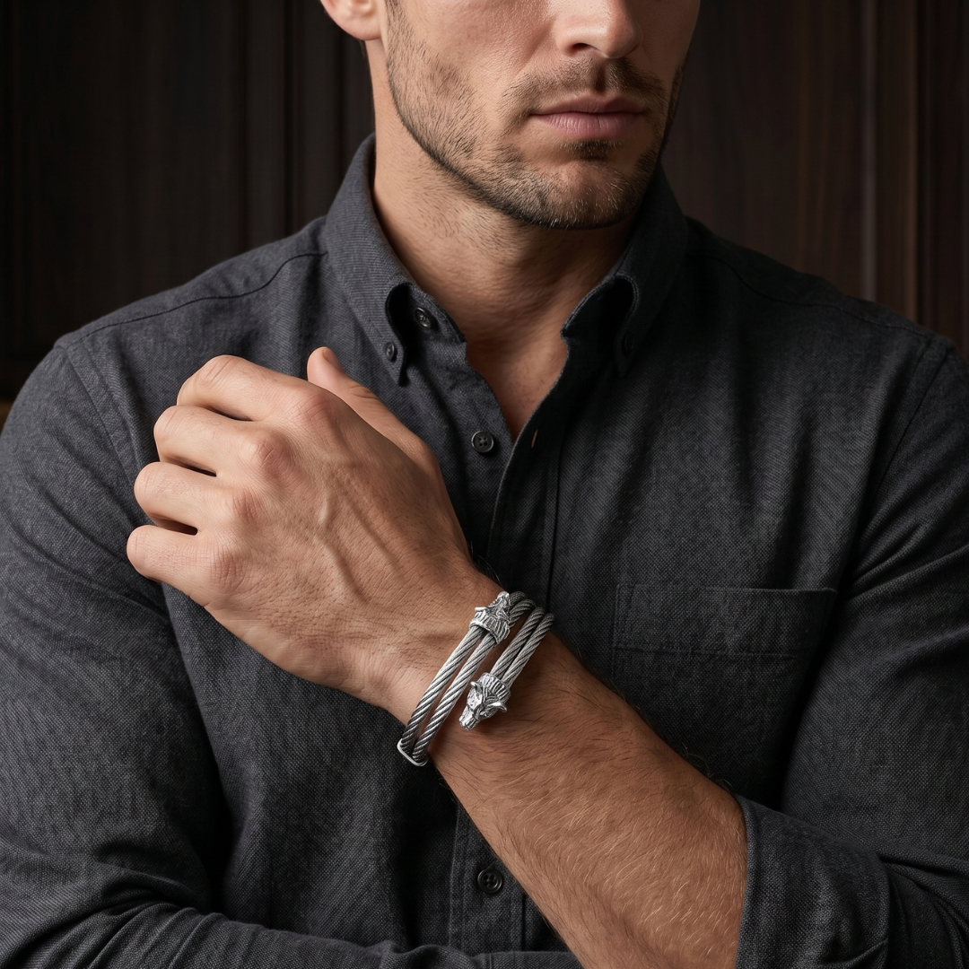 ÚLFRINGR — Wolf Head Braided Bracelet