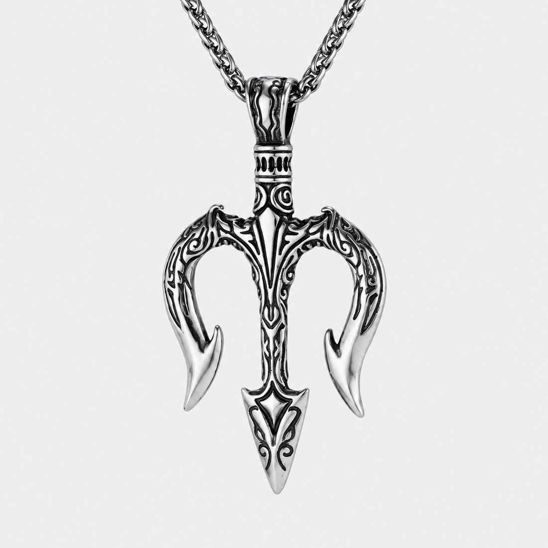 ATGEIRR barbed spear pendant, black, packshot