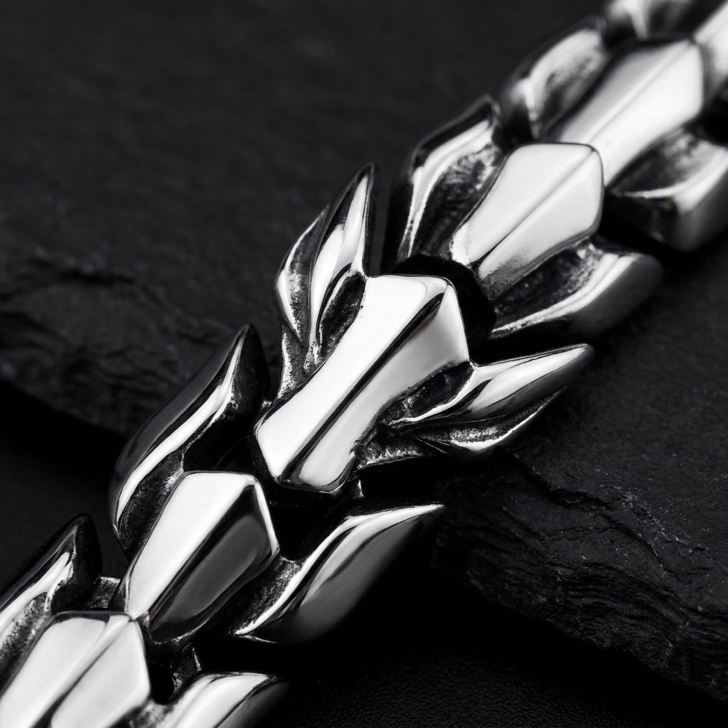 FÁFNIR Dragon Scale Bracelet — North Hoard (5)