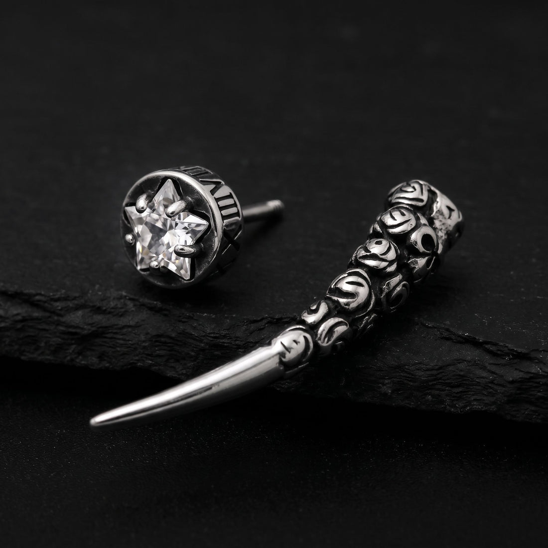 VÍGTÖNN — Star & Fang Studs — North Hoard (5)